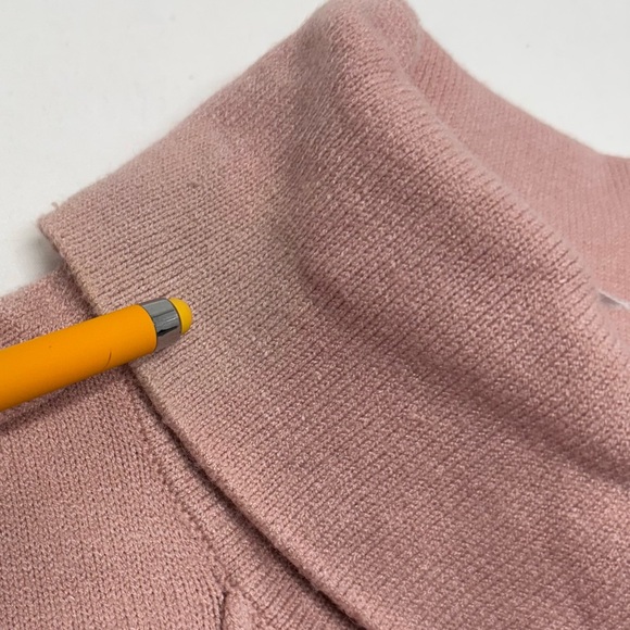 Cable & Gauge Cowl Neck Sweater Soft Pink Kangaroo Pocket Size Small Petite - Picture 9 of 9